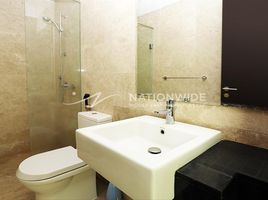 1 Schlafzimmer Appartement zu verkaufen im Marina Heights 2, Marina Square, Al Reem Island