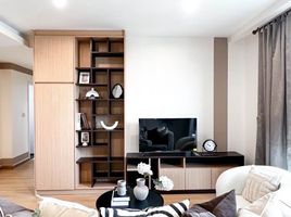 2 Bedroom Apartment for sale at The Gallery Bearing, Samrong Nuea