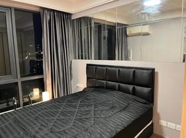 1 Bedroom Condo for rent at Regal Condo Sathorn - Naradhiwas, Thung Mahamek, Sathon, Bangkok