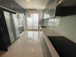 4 Schlafzimmer Appartement zu vermieten im Ideal 24, Khlong Tan