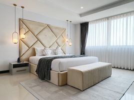 3 Bedroom Condo for sale at Nova Atrium Pattaya, Nong Prue