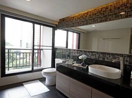 100 спален Гостиница for sale in Huai Khwang MRT, Din Daeng, Huai Khwang