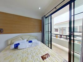 2 Schlafzimmer Reihenhaus zu verkaufen im Pimmada Home, San Sai Noi