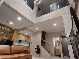 1 Bedroom Apartment for sale at Villa Asoke, Makkasan, Ratchathewi, Bangkok, Thailand