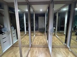 3 Schlafzimmer Reihenhaus zu verkaufen im Neo Space Plus, Lat Phrao