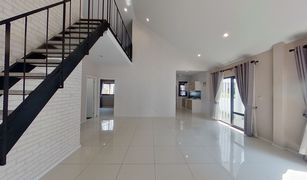 2 Bedrooms House for sale in Pa Phai, Chiang Mai 
