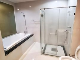 1 Bedroom Condo for sale at The Address Chidlom, Lumphini