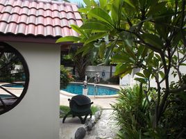 13 Bedroom Hotel for sale in Thailand, Ta Bao, Prasat, Surin, Thailand