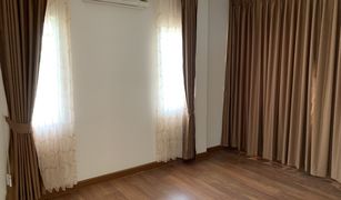 4 Bedrooms House for sale in Lat Krabang, Bangkok The Centro Onnut-Wongwaen