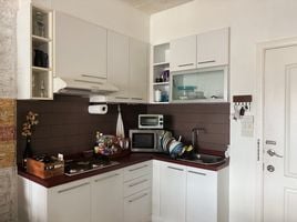 2 спален Кондо в аренду в Grand Park View Asoke, Khlong Toei Nuea