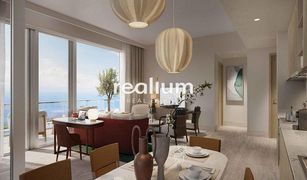 3 Bedrooms Apartment for sale in EMAAR Beachfront, Dubai Address The Bay