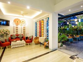 52 Bedroom Hotel for sale in Chang Phueak, Mueang Chiang Mai, Chang Phueak