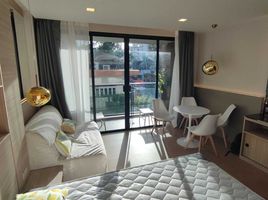 Studio Appartement zu verkaufen im The Beach Condotel, Karon, Phuket Town