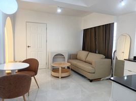 2 Schlafzimmer Appartement zu verkaufen im J.C. Tower Inthamara, Sam Sen Nai