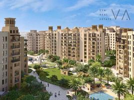 1 बेडरूम अपार्टमेंट for sale at Lamaa, Madinat Jumeirah Living, उम्म सुकीम