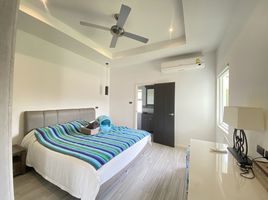 3 Schlafzimmer Villa zu verkaufen im Mali Prestige, Thap Tai, Hua Hin, Prachuap Khiri Khan