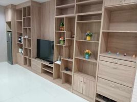 2 Schlafzimmer Wohnung zu vermieten im Golden Pattaya Condominium, Na Kluea