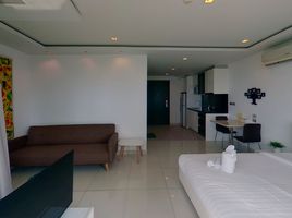 Studio Apartment for rent at Wongamat Tower, Na Kluea, Pattaya