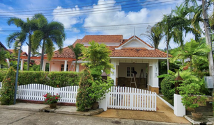 3 Bedrooms House for sale in Kamala, Phuket Kamala Nathong