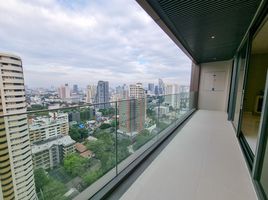 2 Schlafzimmer Wohnung zu vermieten im Vittorio 39, Khlong Tan Nuea