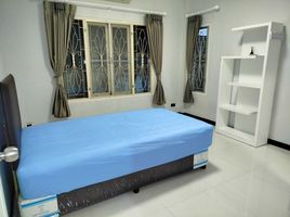 2 Schlafzimmer Villa zu verkaufen im Land and Houses Park, Chalong