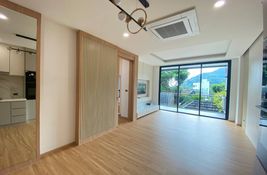 Buy 1 bedroom Condo at The Green Places Condominium in Phuket, Thailand