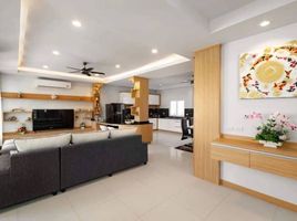 5 Schlafzimmer Villa zu vermieten in Bang Lamung, Pattaya, Bang Lamung