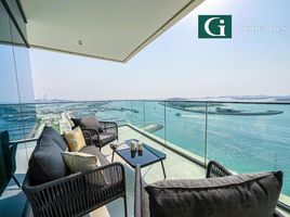 3 बेडरूम अपार्टमेंट for sale at Seapoint, EMAAR Beachfront