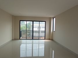 200 m² Office for rent in Chon Buri, Na Chom Thian, Sattahip, Chon Buri