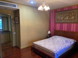 1 Bedroom Apartment for sale at Baan Chaopraya Condo, Khlong San