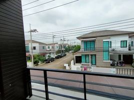 5 Bedroom House for sale at Baan D Bangtorad, Bang Thorat, Mueang Samut Sakhon