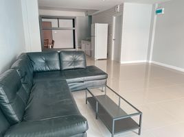 2 Schlafzimmer Reihenhaus zu vermieten in Samrong BTS, Thepharak, Samrong Nuea