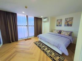 3 Bedroom Condo for rent at Supalai Place, Khlong Tan Nuea, Watthana, Bangkok