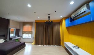 曼谷 Sam Sen Nai Intro Phaholyothin-Pradipat 1 卧室 公寓 售 