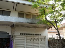 1 Bedroom Shophouse for sale in The Chilled Shopping Mall, Nong Prue, Nong Prue