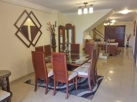 4 Schlafzimmer Haus zu vermieten in Guayas, Guayaquil, Guayaquil, Guayas