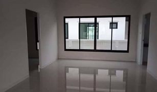 3 Bedrooms House for sale in Samnak Bok, Pattaya Ivy Emperor