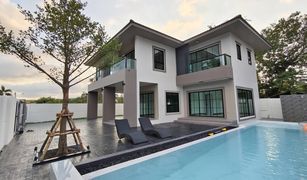 4 Schlafzimmern Villa zu verkaufen in Maptaphut, Rayong 
