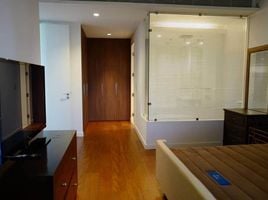 2 Bedroom Apartment for rent at 185 Rajadamri, Lumphini, Pathum Wan