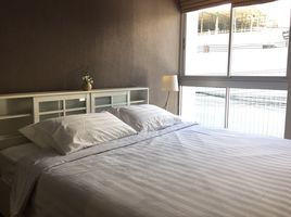 1 Schlafzimmer Wohnung zu vermieten im Von Napa Sukhumvit 38, Phra Khanong