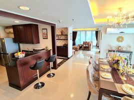 4 Bedroom Penthouse for rent at Piyathip Place, Khlong Tan Nuea, Watthana