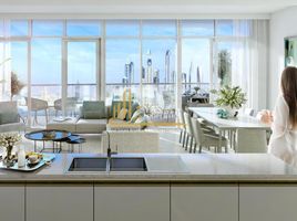 2 बेडरूम अपार्टमेंट for sale at Marina Vista, EMAAR Beachfront, दुबई हार्बर