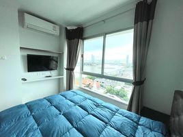 1 Schlafzimmer Wohnung zu verkaufen im Lumpini Park Riverside Rama 3, Bang Phongphang