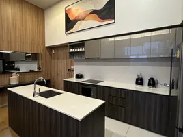 3 Bedroom Condo for rent at Siamese Exclusive Sukhumvit 31, Khlong Toei Nuea, Watthana, Bangkok