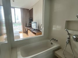 1 Bedroom Apartment for rent at Aequa Sukhumvit 49, Khlong Tan Nuea