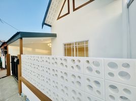 3 Schlafzimmer Reihenhaus zu verkaufen im Villa Daorung , Wichit