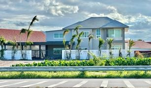 5 Bedrooms House for sale in Hua Hin City, Hua Hin 