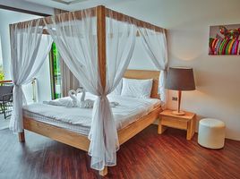 6 Schlafzimmer Villa zu verkaufen in Thalang, Phuket, Choeng Thale