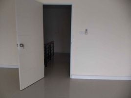 2 Schlafzimmer Reihenhaus zu verkaufen in Mueang Nakhon Ratchasima, Nakhon Ratchasima, Nong Chabok, Mueang Nakhon Ratchasima, Nakhon Ratchasima