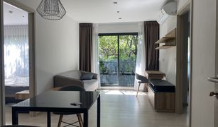 2 Bedrooms Condo for sale in Lumphini, Bangkok Life One Wireless